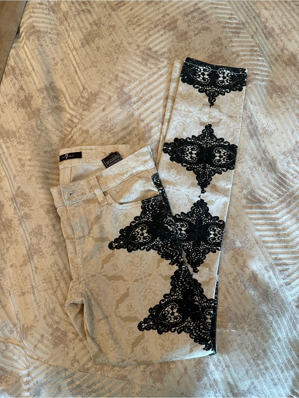 7 For All Mankind Beige Skinny Jeans with Black Lace Print